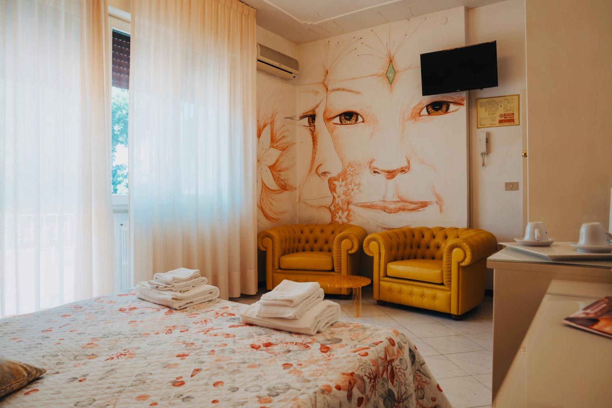 Hotel Julia Llido Degli Estensi Buitenkant foto