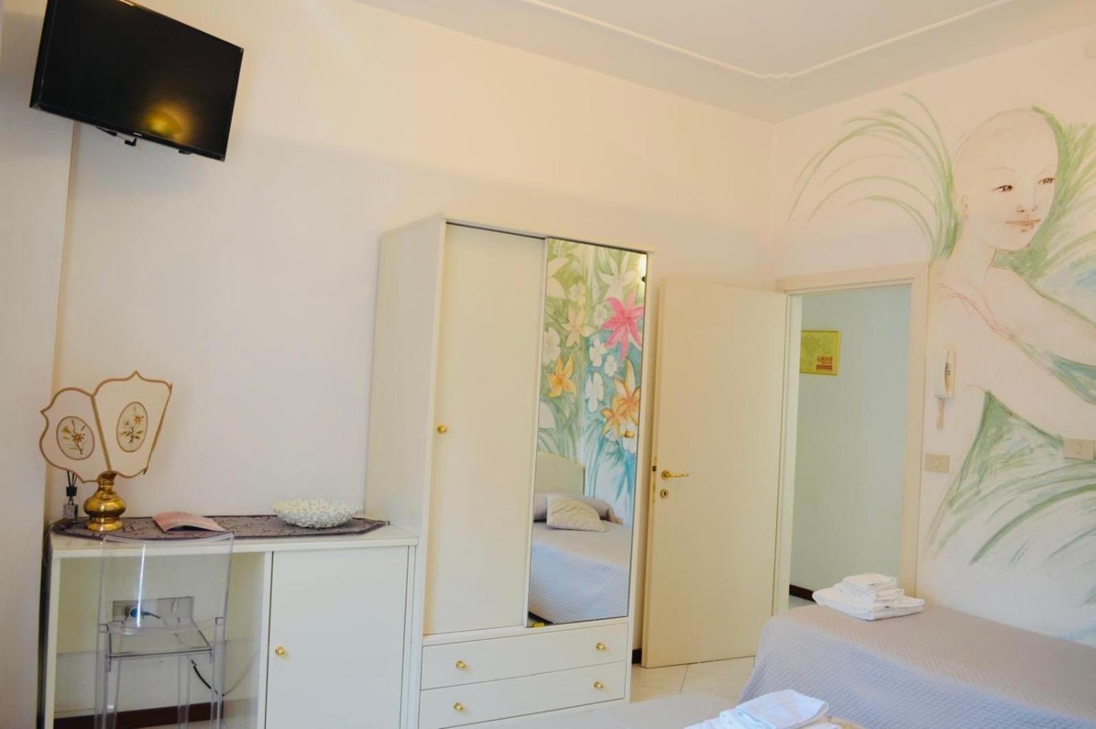 Hotel Julia Llido Degli Estensi Kamer foto